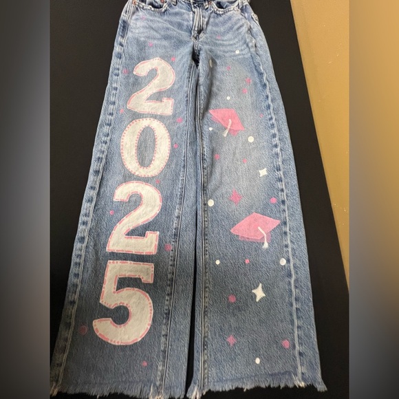 AMERICAN EAGLE HIGH WAISTED BAGGY WIDE-LEG JEANS PAINTED GRADUATION 2025 SIZE 0 - Picture 10 of 14